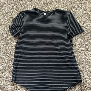 Lululemon Athletica Blue Gray Fitted Short Sleeve Tee